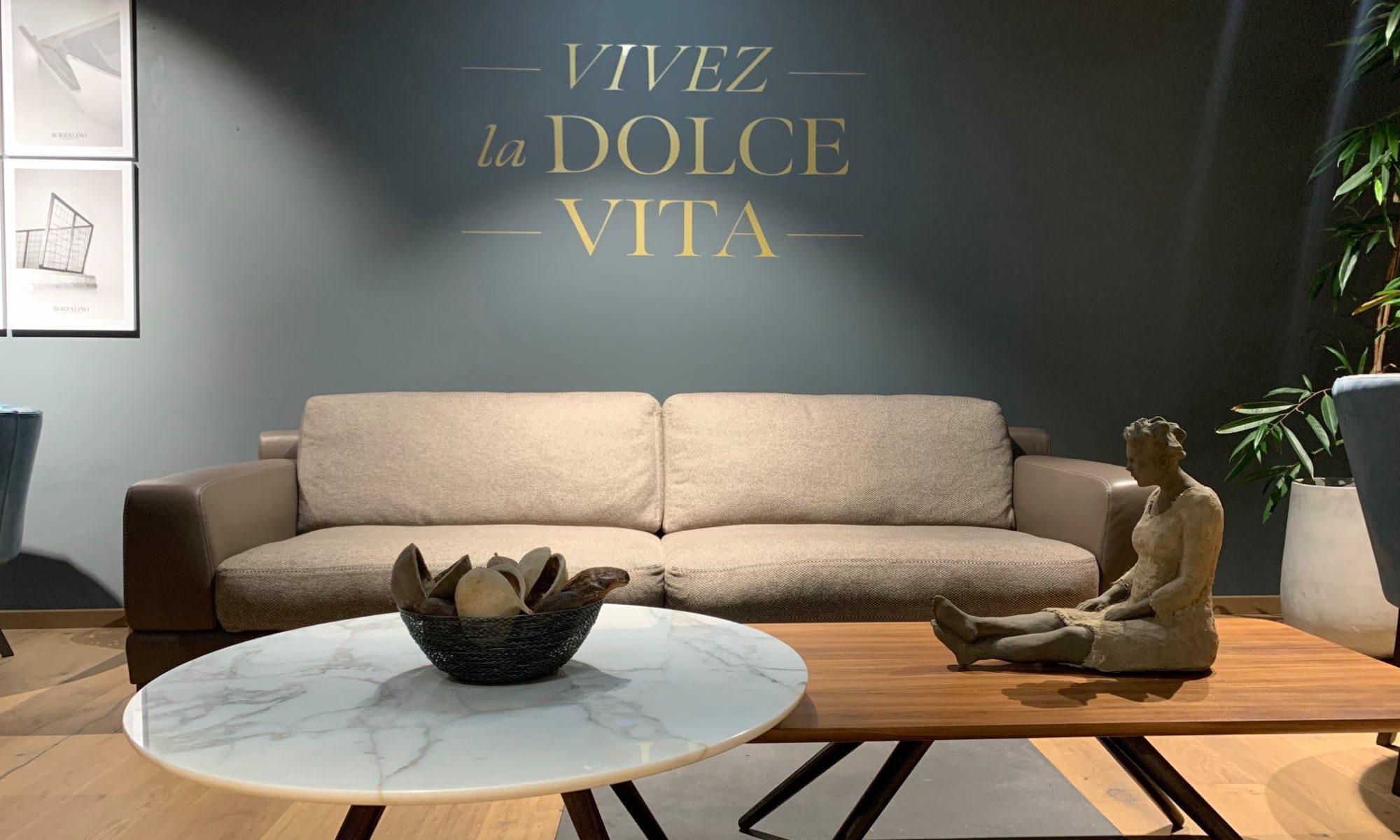 MOBILIER