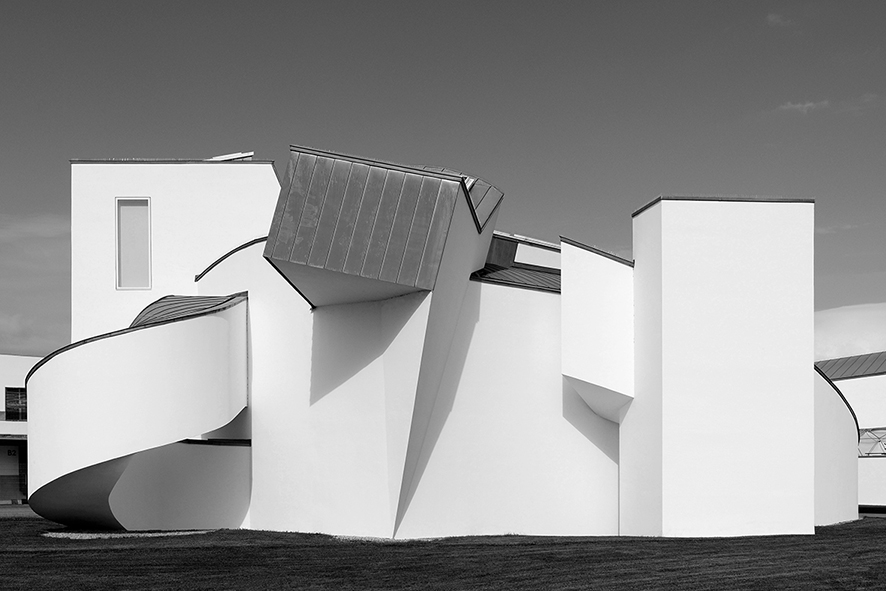 WEIL-AM-RHEIN (D), 2015 - Vitra design museum Frank O Gehry et Associés, 1989